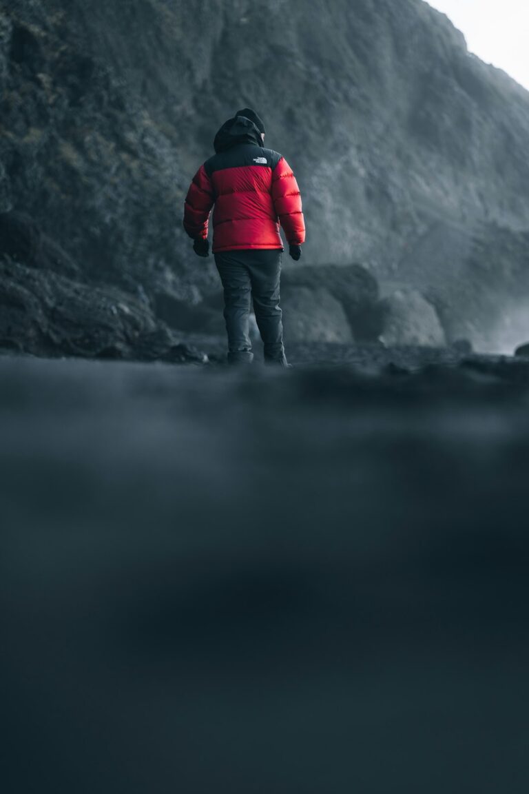 March 31, 2026: Snowy, Overcast Morning in Stykkishólmur