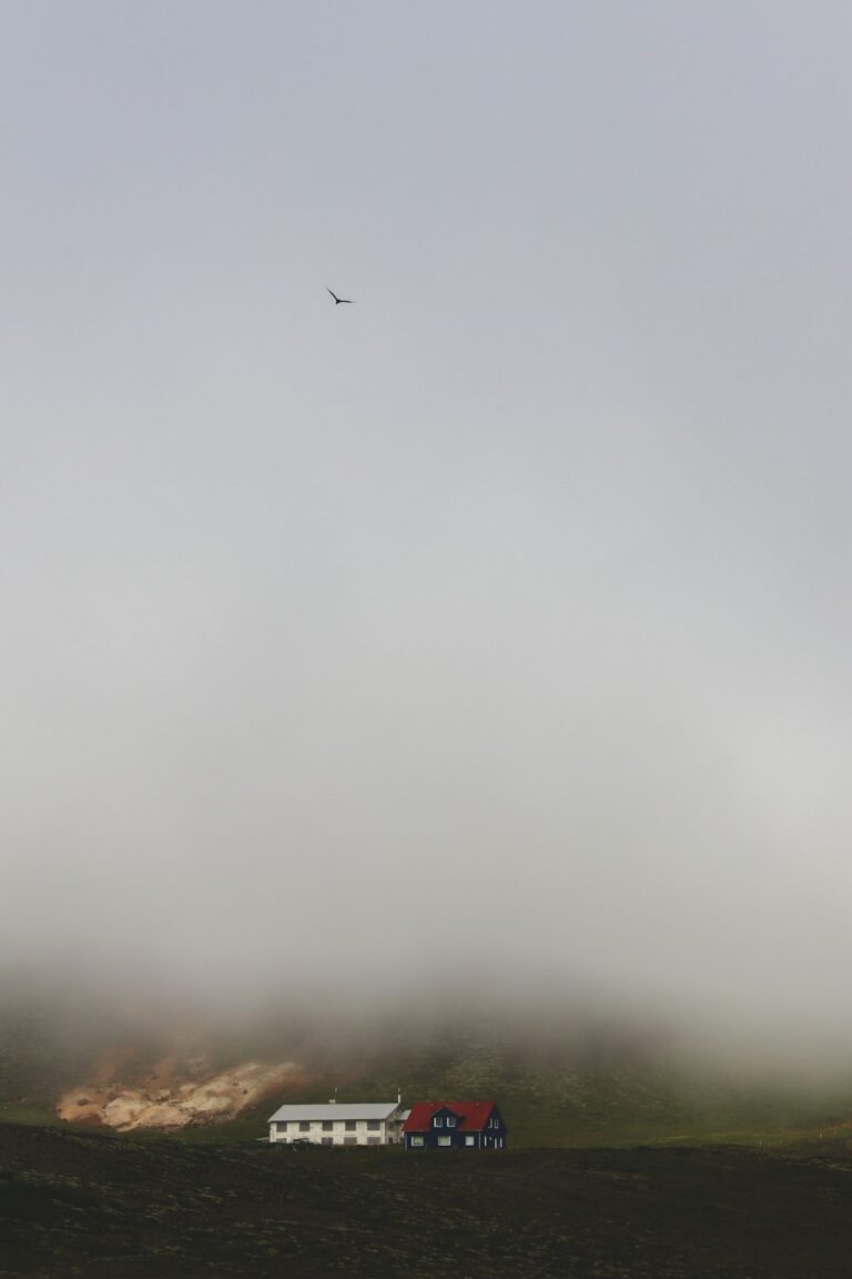 April 27, 2026 – Overcast Skies, 7.7 °C and Blustery Winds in Stykkishólmur