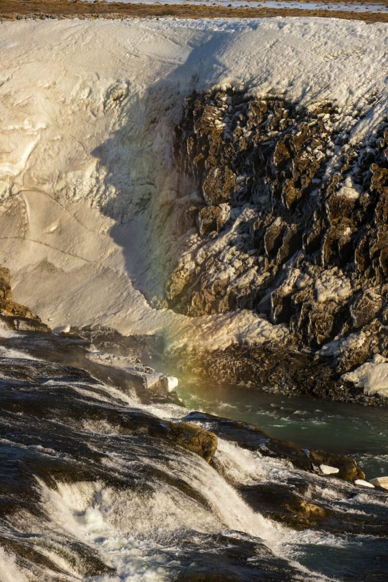 April 27, 2026 – Ísafjörður greets the day with overcast skies and a cool 6.5 °C