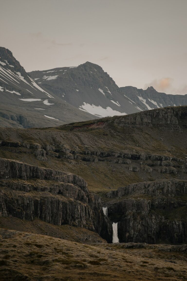 Monday, April 13 2026: Overcast Skies and a Crisp 3 °C in Stykkishólmur