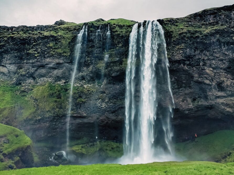 How to Dress for Iceland’s Climate
